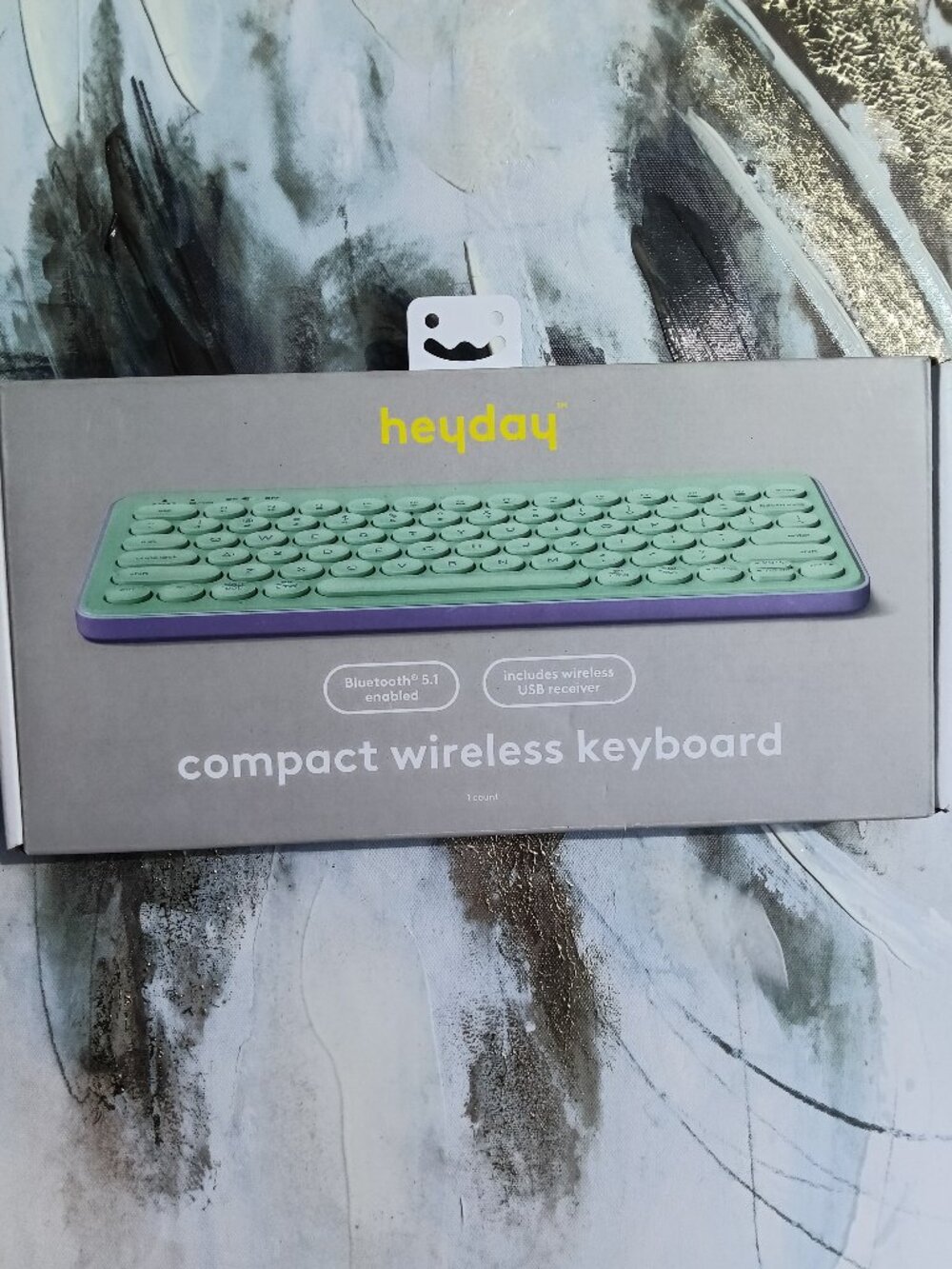 Wireless keyboard for tablets